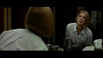 Get Ready For The Wildest Scenes Of Rosamund Pike In Gone Girl