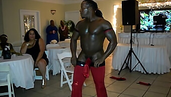 Jamaican Dancer Surprises Middle-Aged Women With A Big Cock